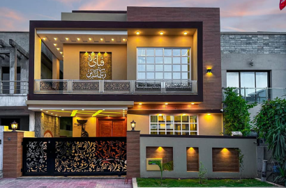 10 Marla Modern House For Sale In Gulberg II Lahore